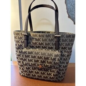MICHAEL KORS JET SET MK Signature Black Jacquard MD PKT MF Tote Bag